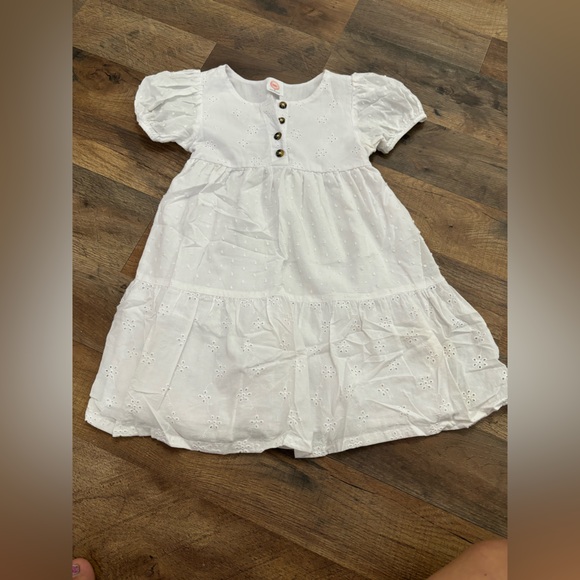 Girls dress - Picture 1 of 2